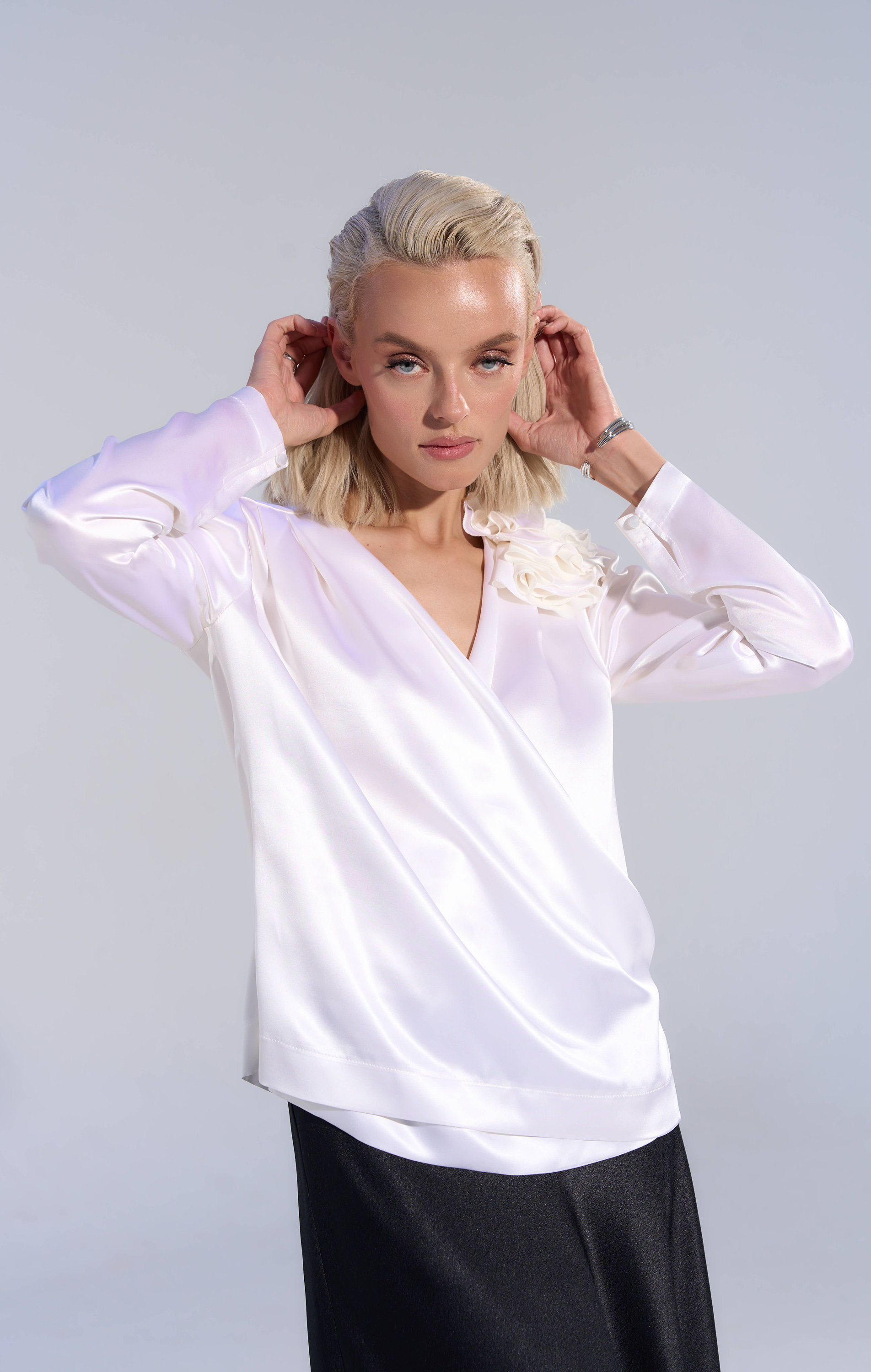 A2286/3, A2286/8, AK324